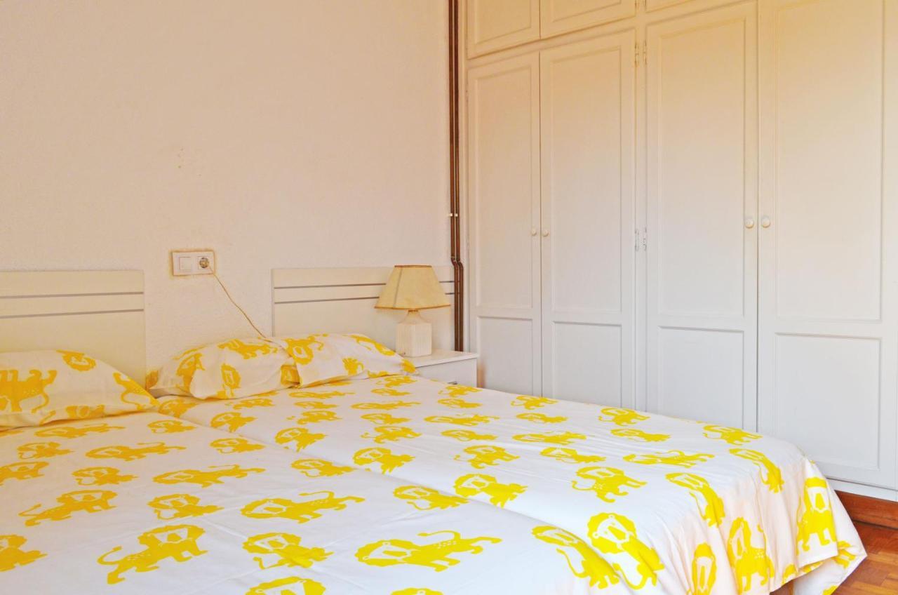 Apartamento El Corro: Con Parking En Pleno Centro De Comillas Esterno foto