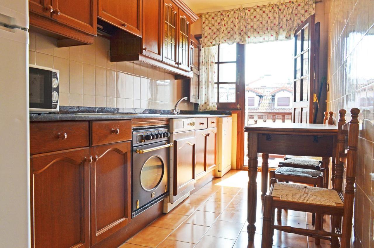 Apartamento El Corro: Con Parking En Pleno Centro De Comillas Esterno foto